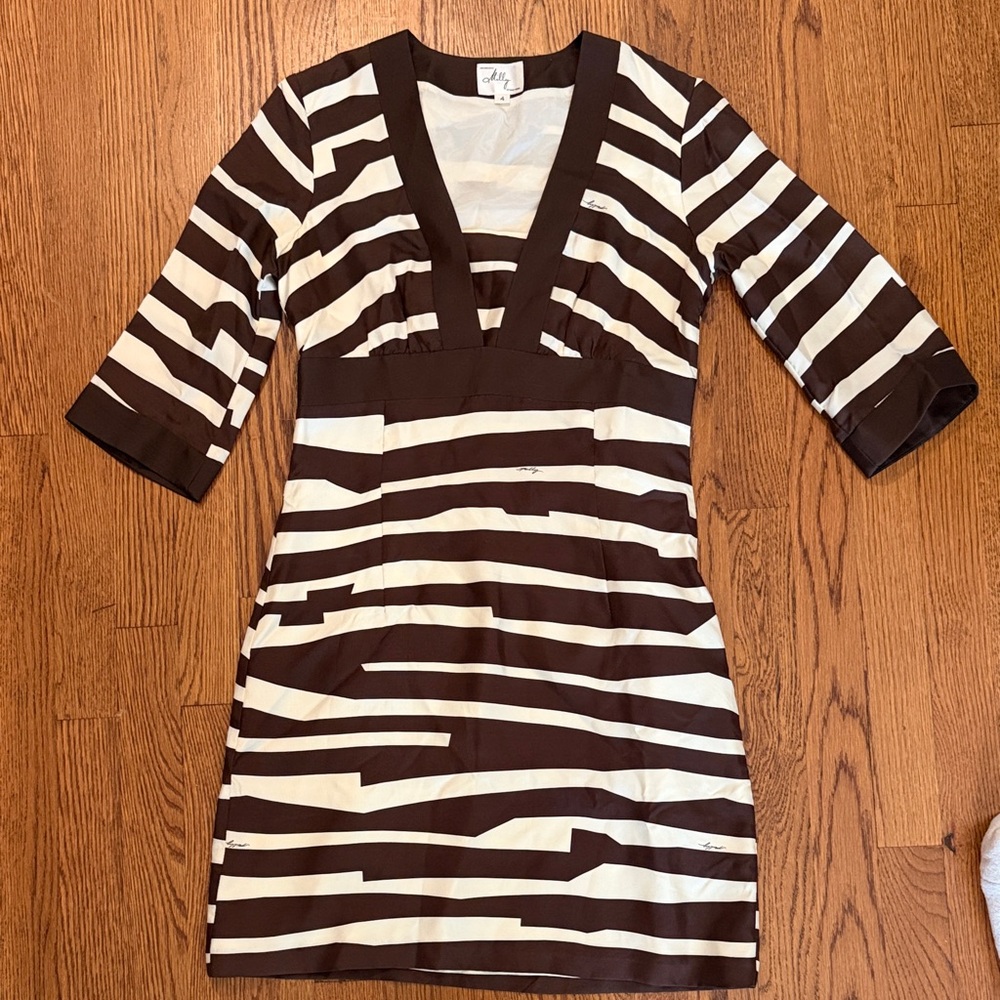 Milly Striped V-Neck Women’s Dress - Brown & White